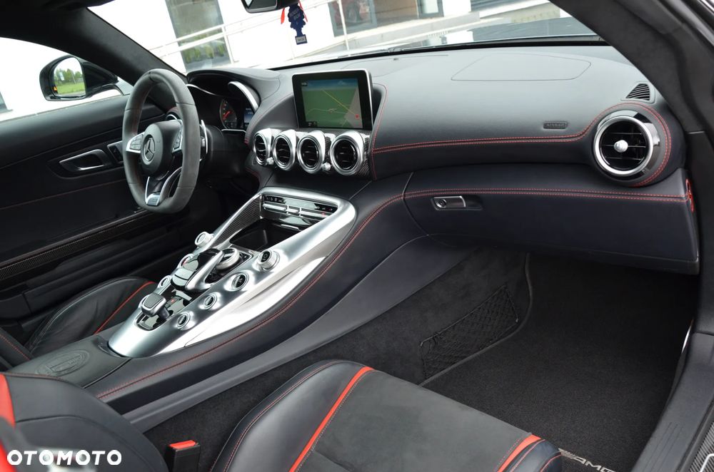 Mercedes-Benz AMG GT S - 16