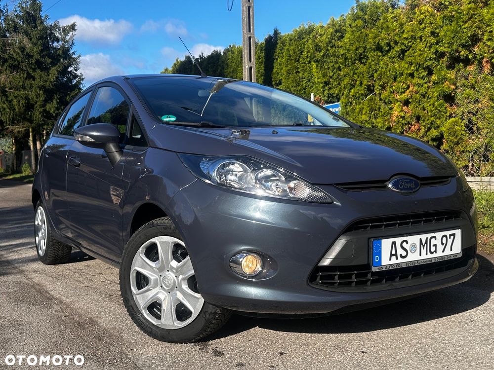 Ford Fiesta 1.25 Ambiente - 2