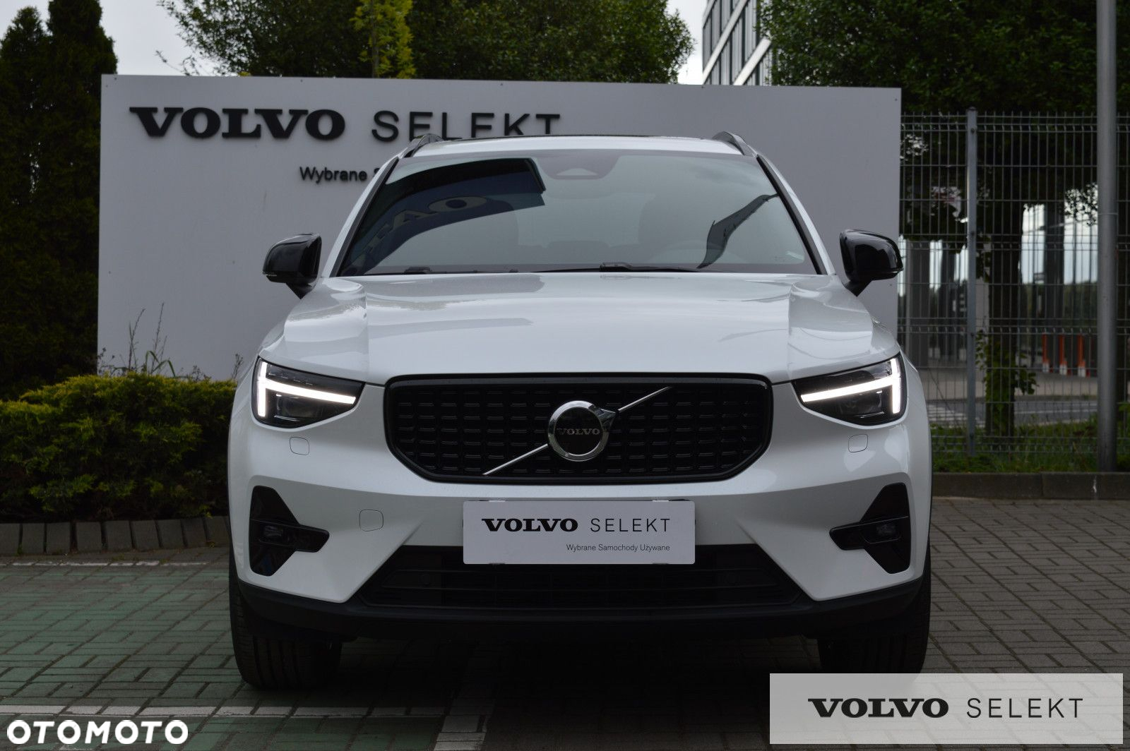 Volvo XC 40 - 4