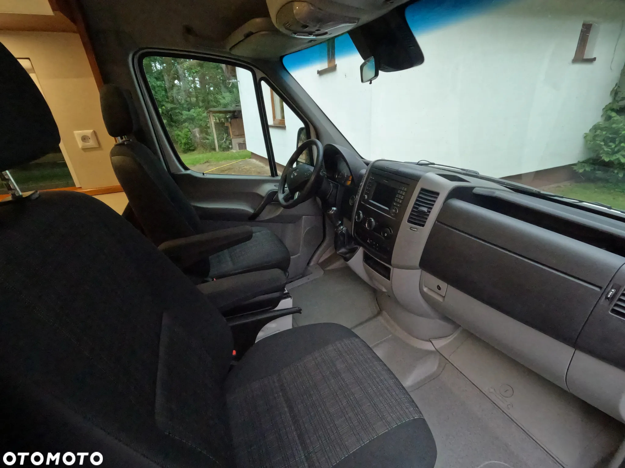 Mercedes-Benz Sprinter - 18