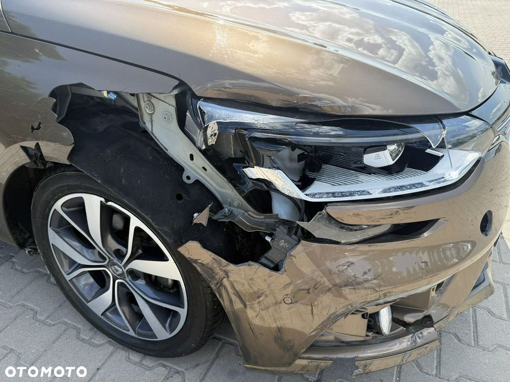 Renault Megane - 11