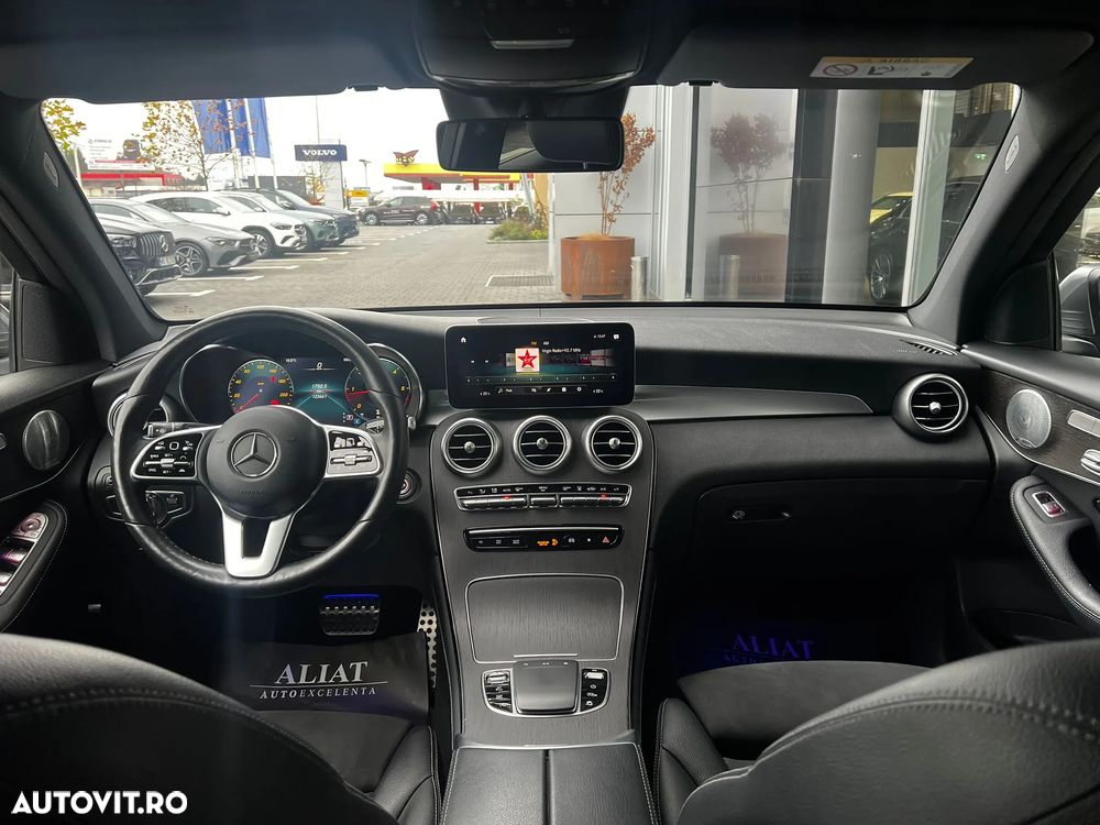 Mercedes-Benz GLC 220 d 4Matic 9G-TRONIC AMG Line - 11