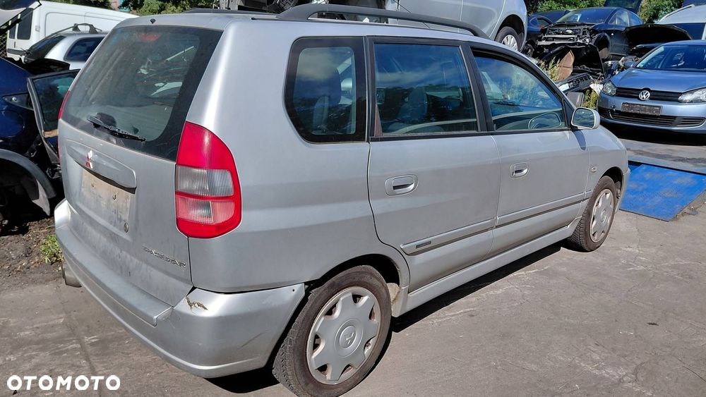 Części- Posiadamy na sprzedaż części z pojazdu:  Mitsubishi Space Star Rok 2001 Pojemność 1584 Moc 72 kw Benzyna - 5