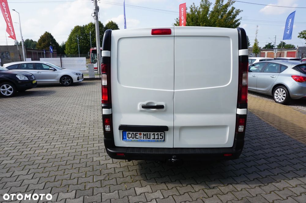 Opel Vivaro - 9