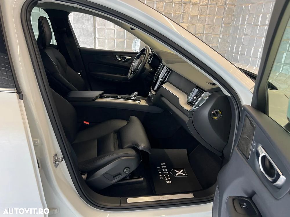 Volvo XC 60 Recharge T6 Twin Engine eAWD Inscription Expression - 16