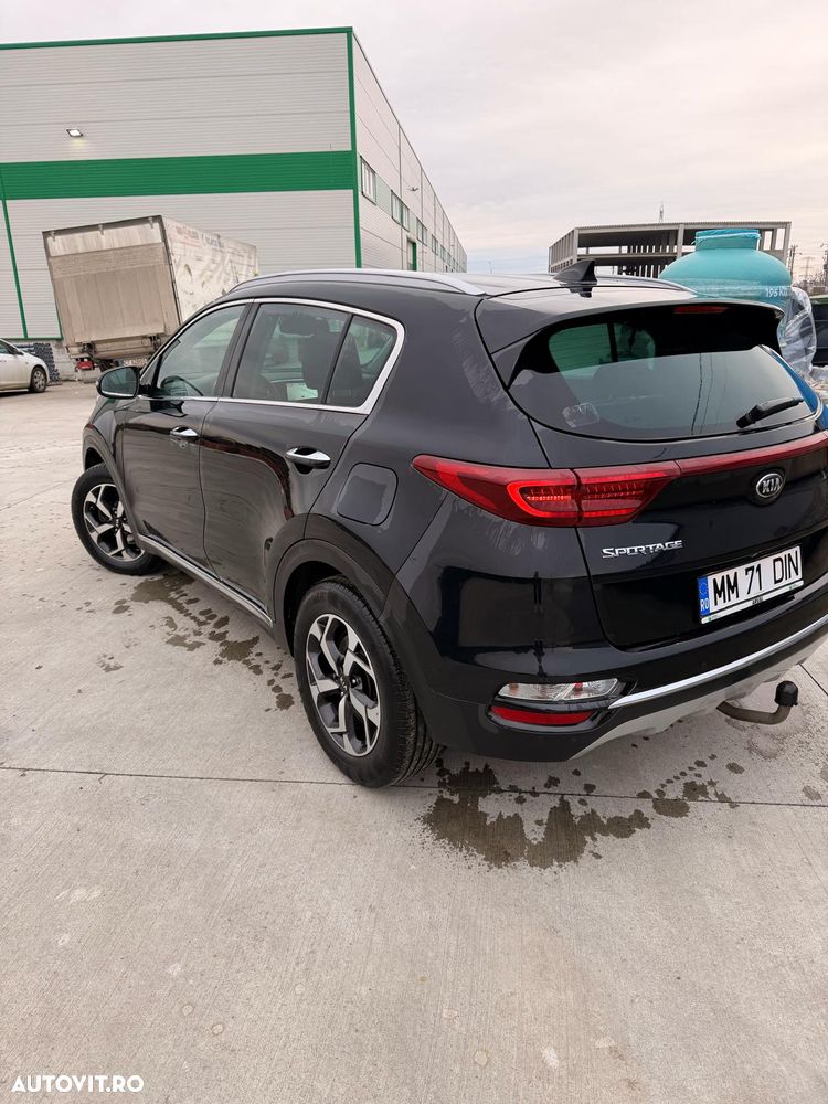 Kia Sportage 1.6 DSL MHEV 7DCT HP 4x2 Business Line - 2