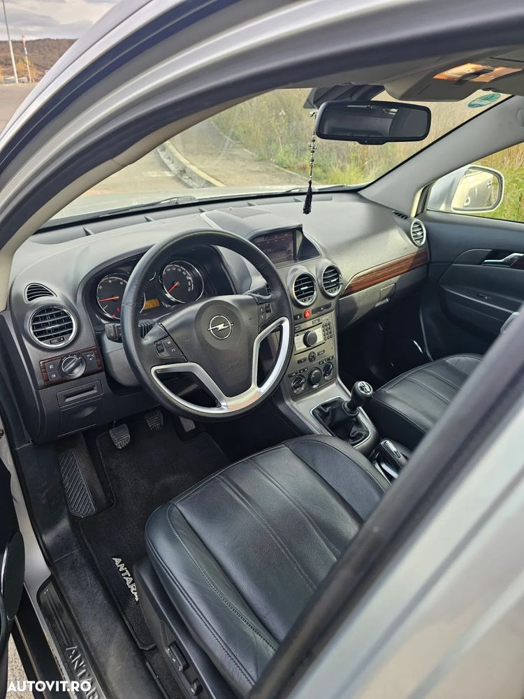 Opel Antara 2.0 CDTI 4x4 Edition Plus - 4