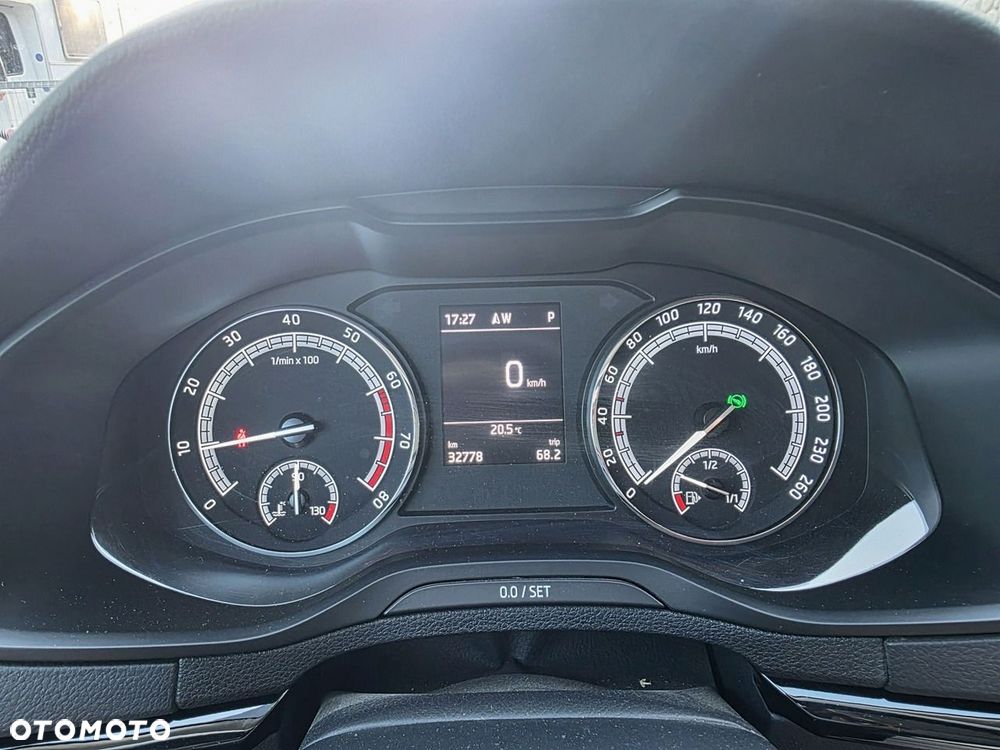 Skoda Karoq 1.5 TSI DSG Ambition - 20