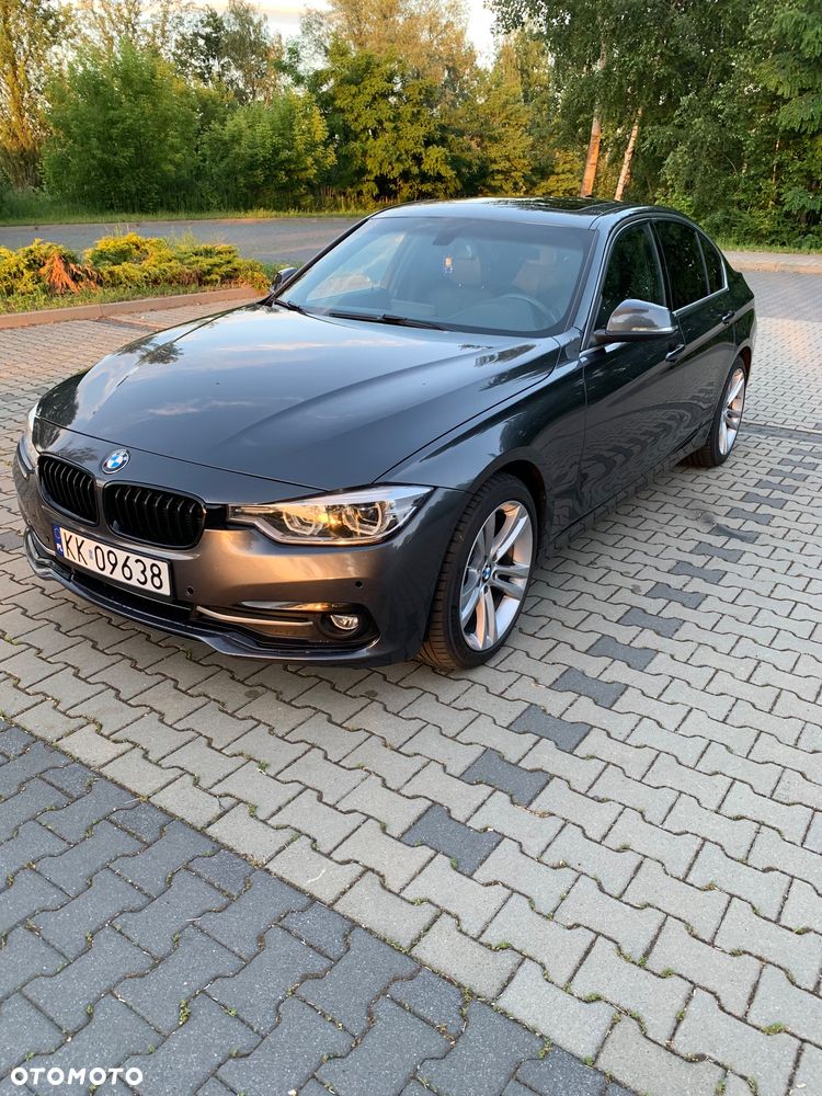 BMW Seria 3 330i GPF xDrive Sport Line Sport - 21