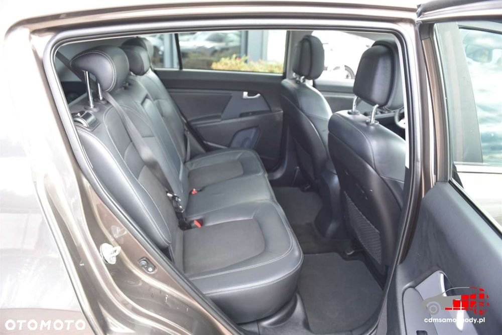 Kia Sportage - 16