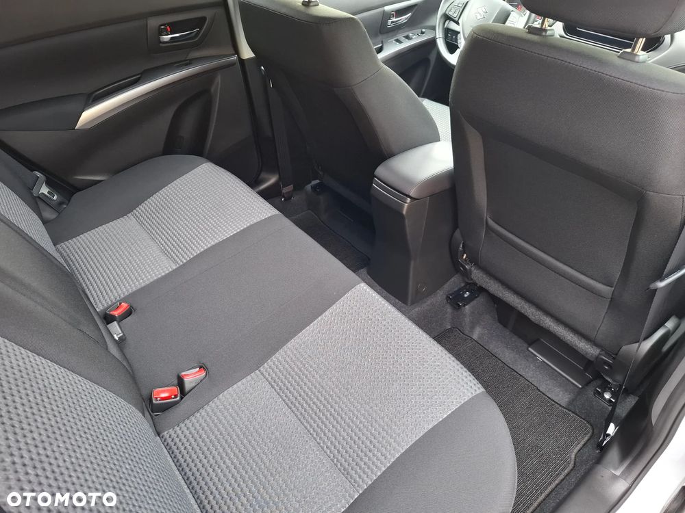 Suzuki S-Cross 1.4 SHVS Premium SP - 27