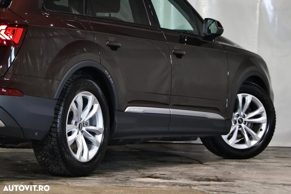 Audi Q7 3.0 55 TFSI quattro Tiptronic Basic - 29