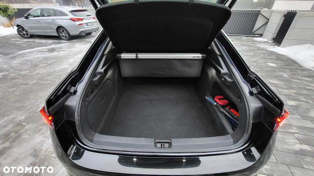 Skoda Superb 1.5 TSI mHEV Selection DSG - 33