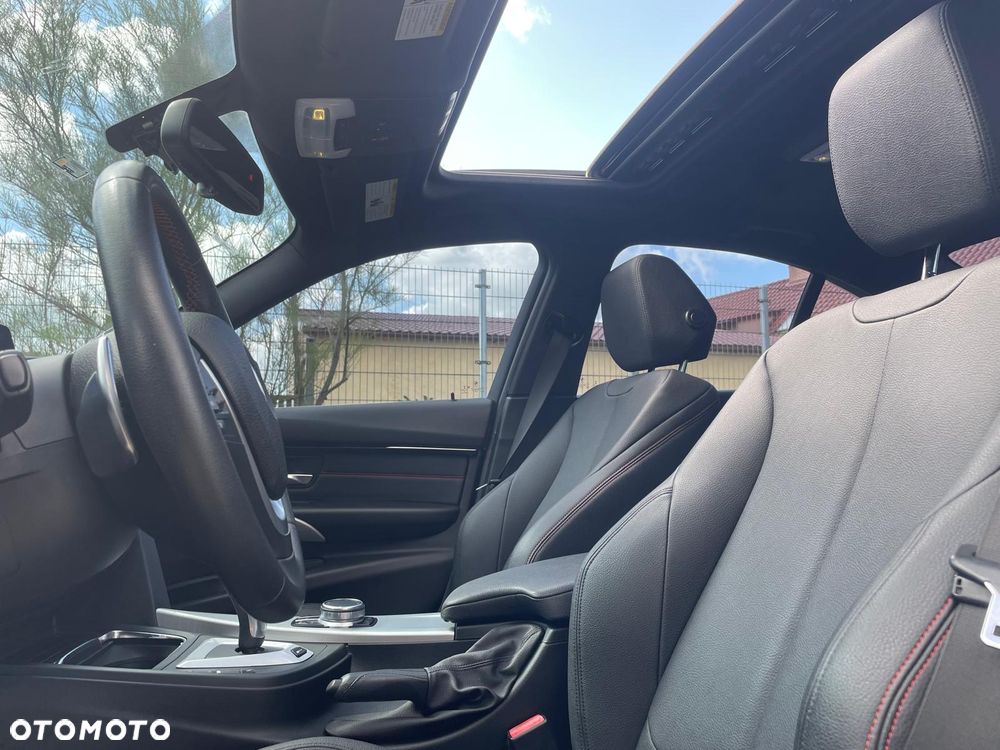 BMW Seria 3 330e iPerformance Sport Line - 9