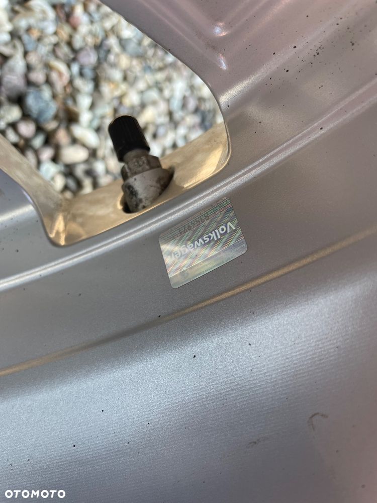 Volkswagen Passat 2.0 TDI (BlueMotion Technology) DSG Trendline - 9