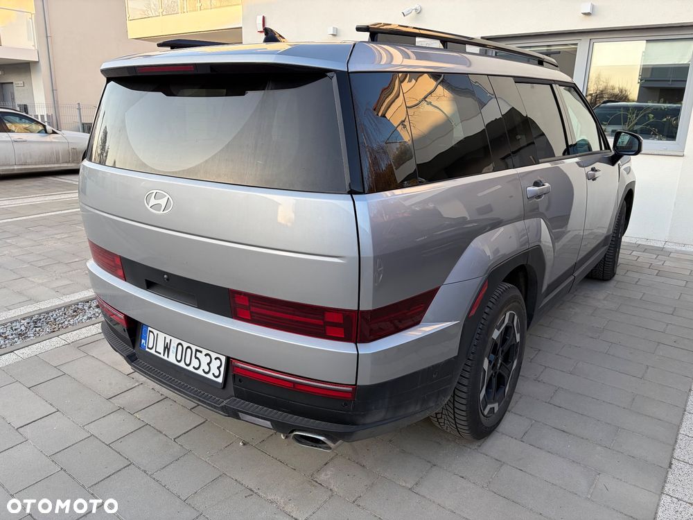 Hyundai Santa Fe - 3