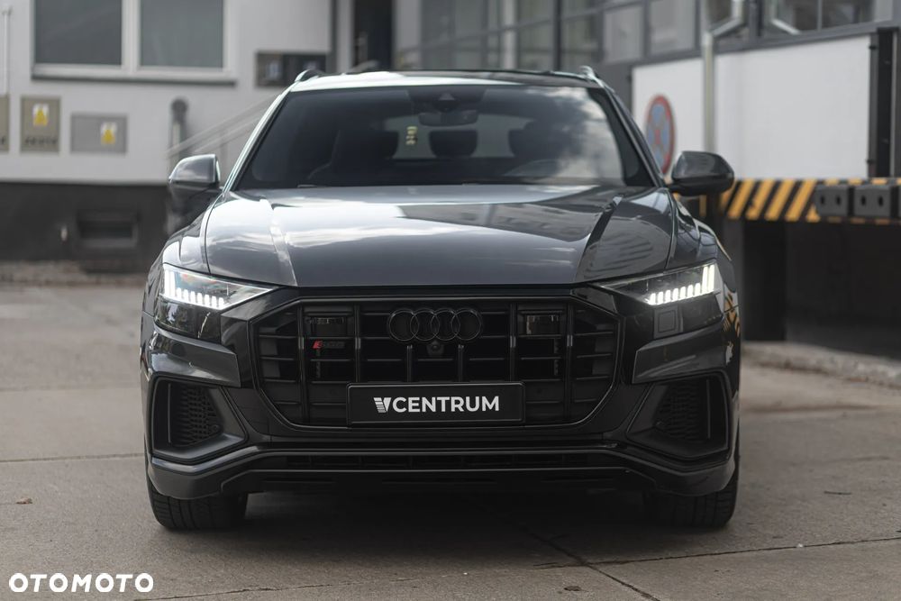 Audi SQ8 - 3