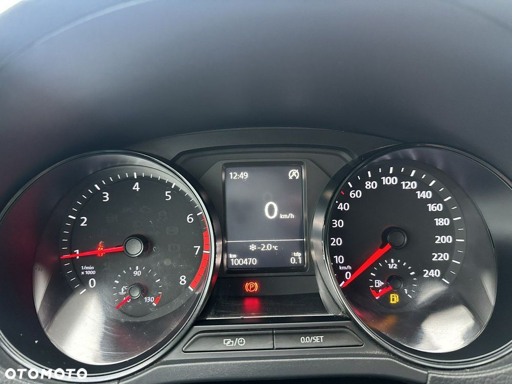 Volkswagen Polo - 16