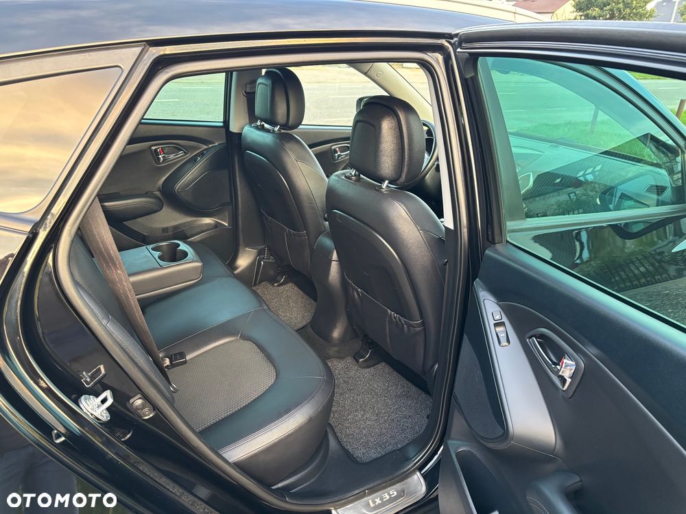 Hyundai ix35 - 13