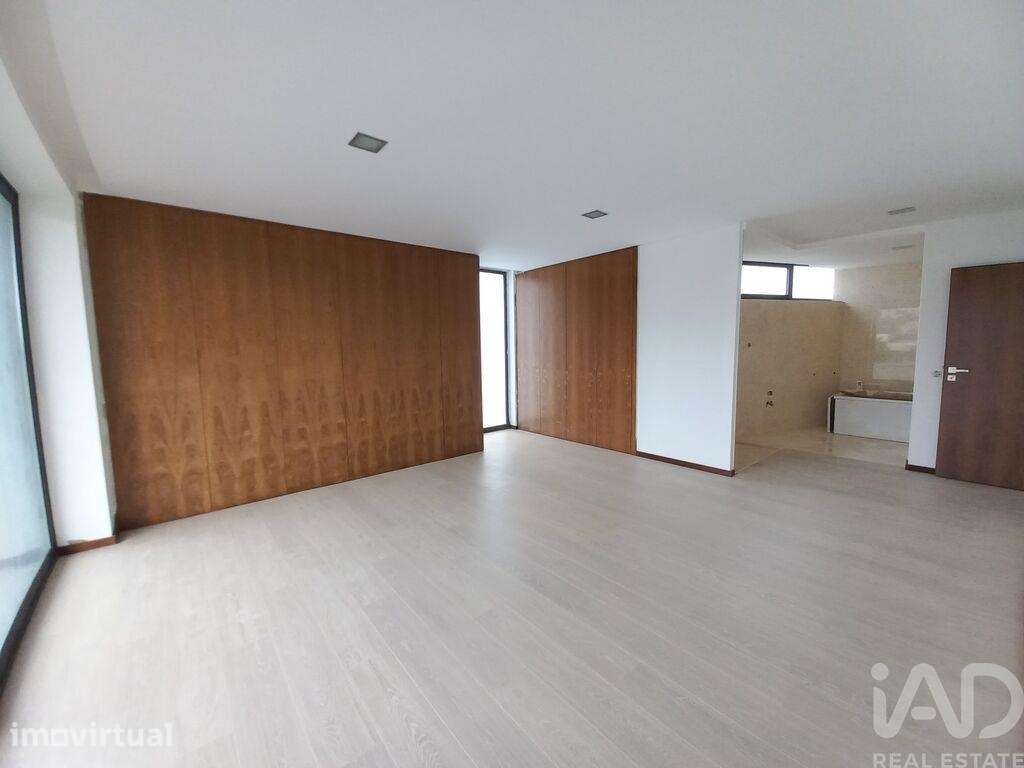 Casa / Villa T4 em Abade de Neiva de 594,00 m2 - Grande imagem: 4/29