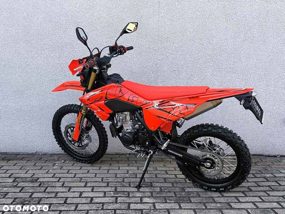 QJMOTOR COV 125X - 7