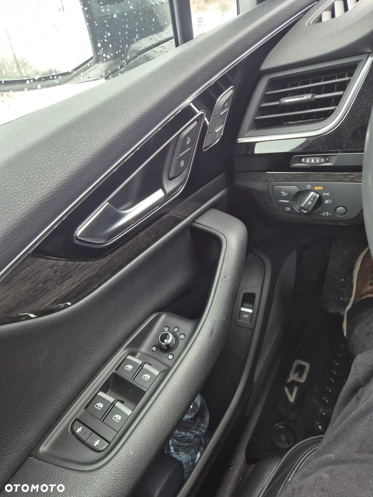 Audi Q7 - 19