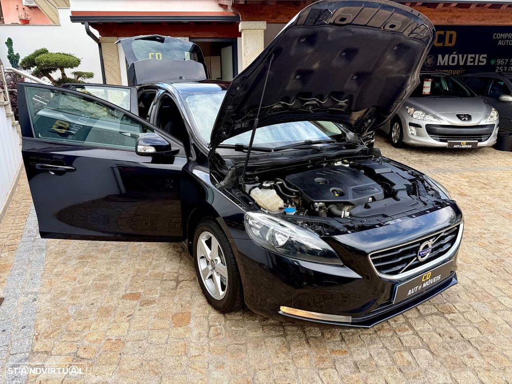Volvo V40 D2 Kinetic - 31