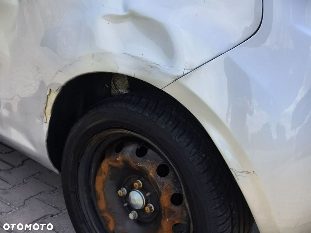 Ford KA - 19