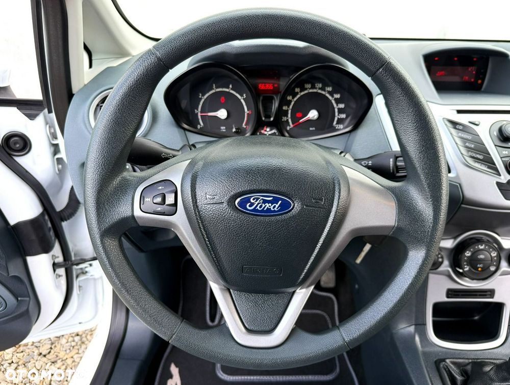 Ford Fiesta 1.25 Ambiente EU5 - 24