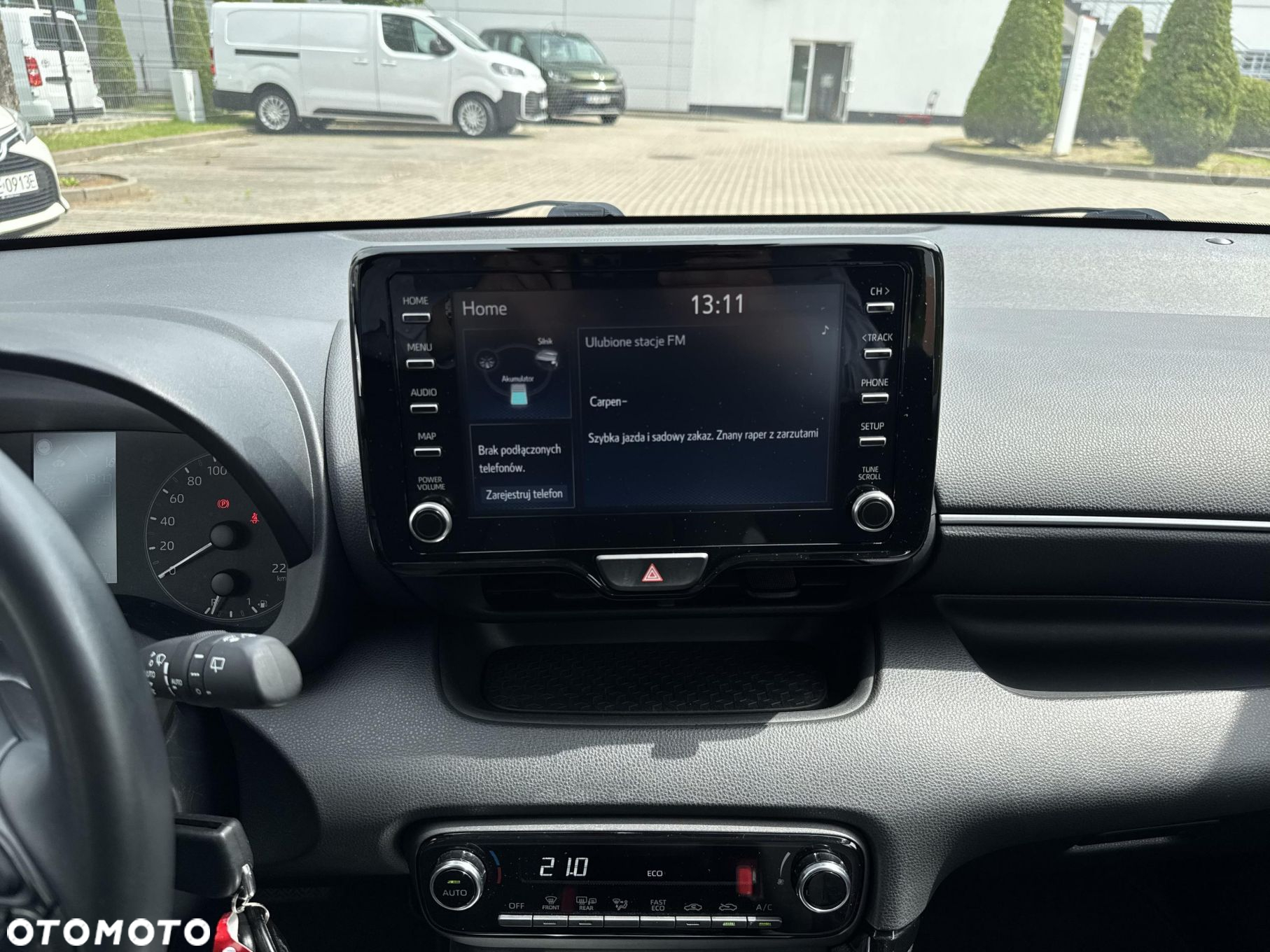 Toyota Yaris - 15