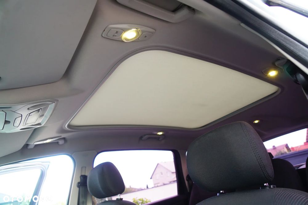 Ford S-Max 2.0 TDCi DPF Titanium MPS6 - 36