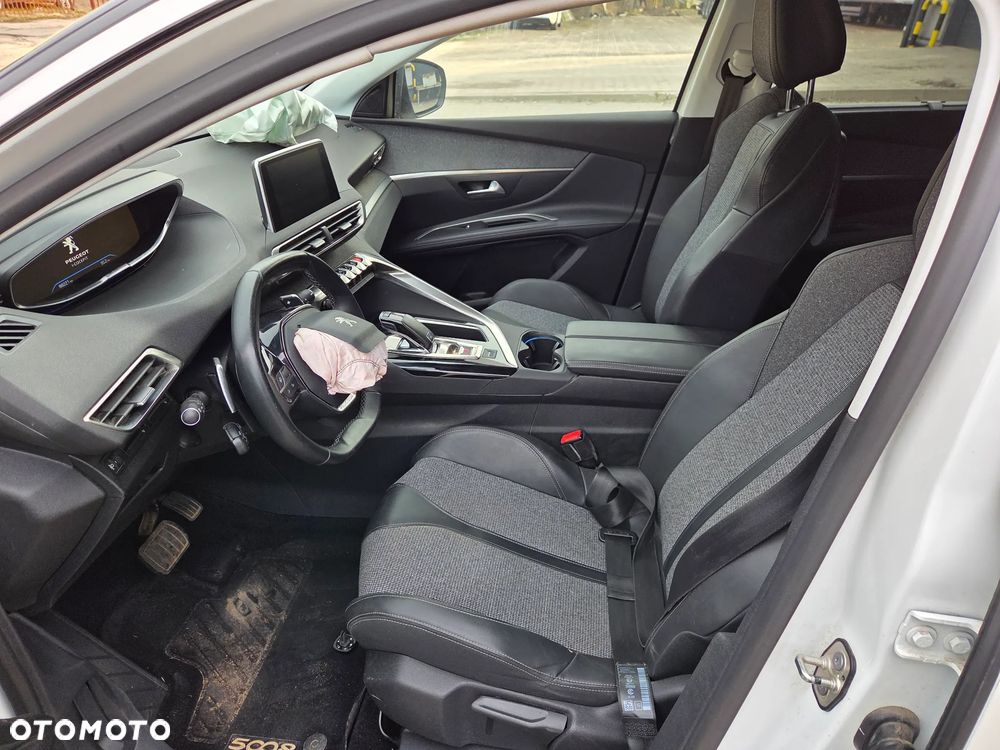 Peugeot 5008 PureTech 130 EAT8 Stop & Start Allure - 14