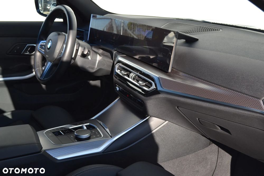 BMW Seria 3 318d Edition M Sport Shadow - 12