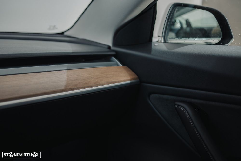 Tesla Model 3 Long Range AWD Dual Motor - 19