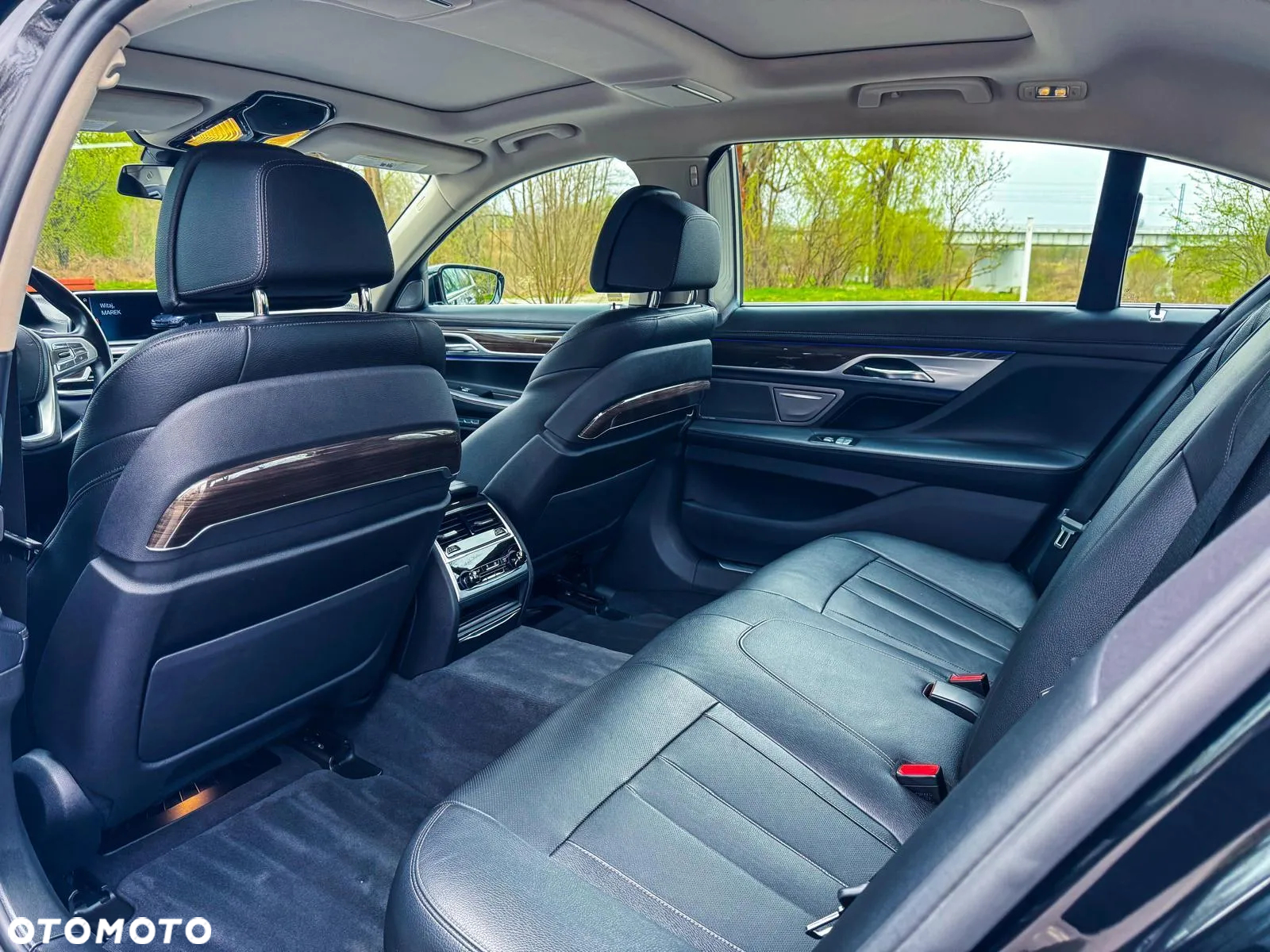 BMW Seria 7 740Li - 18