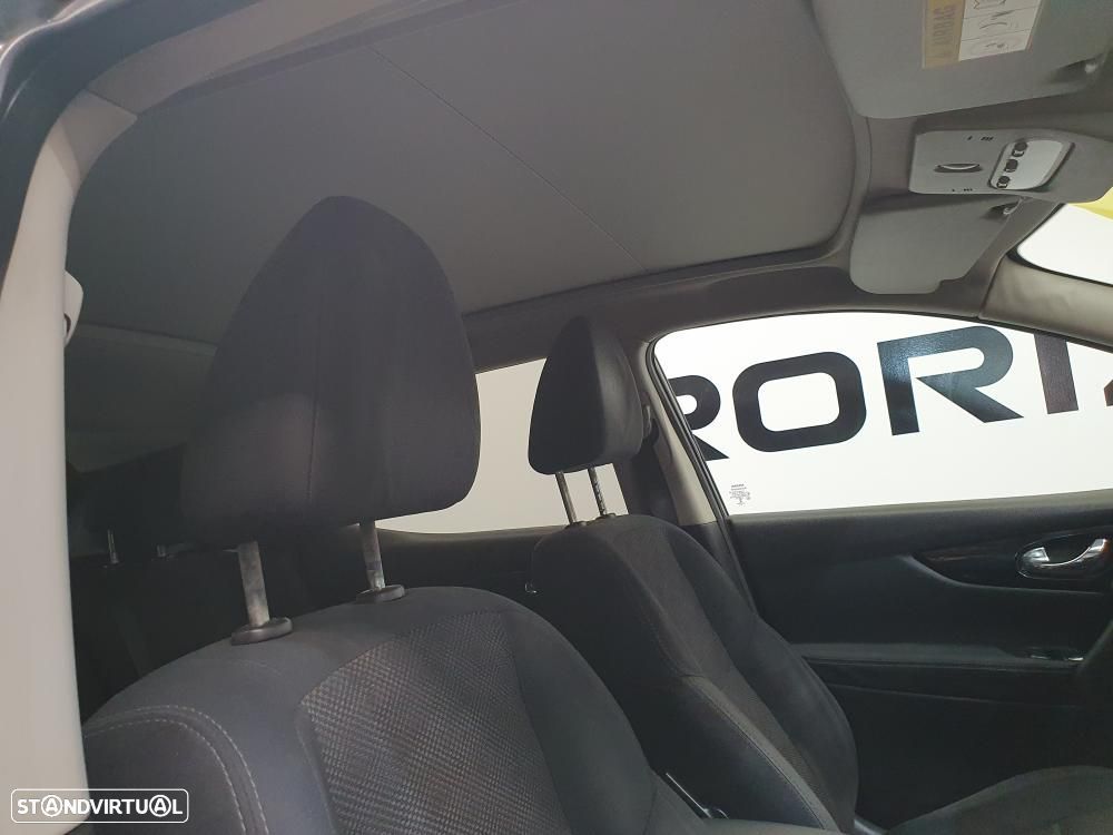 Nissan Qashqai 1.5 dCi 360 - 14