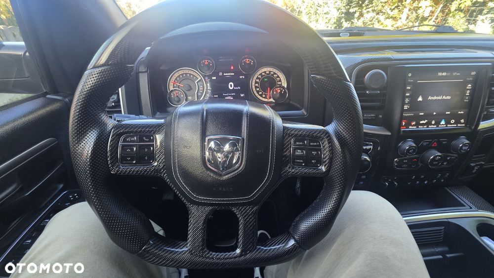 Dodge RAM - 4