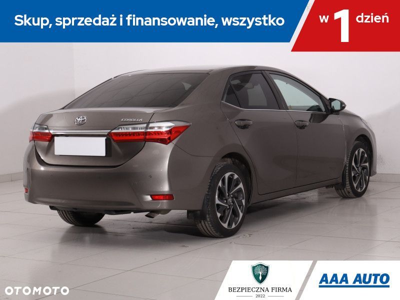 Toyota Corolla - 7