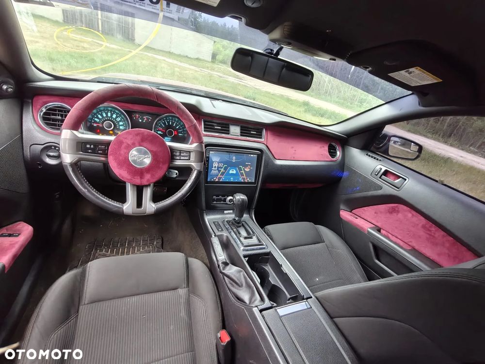 Ford Mustang 3.7 V6 Premium - 8