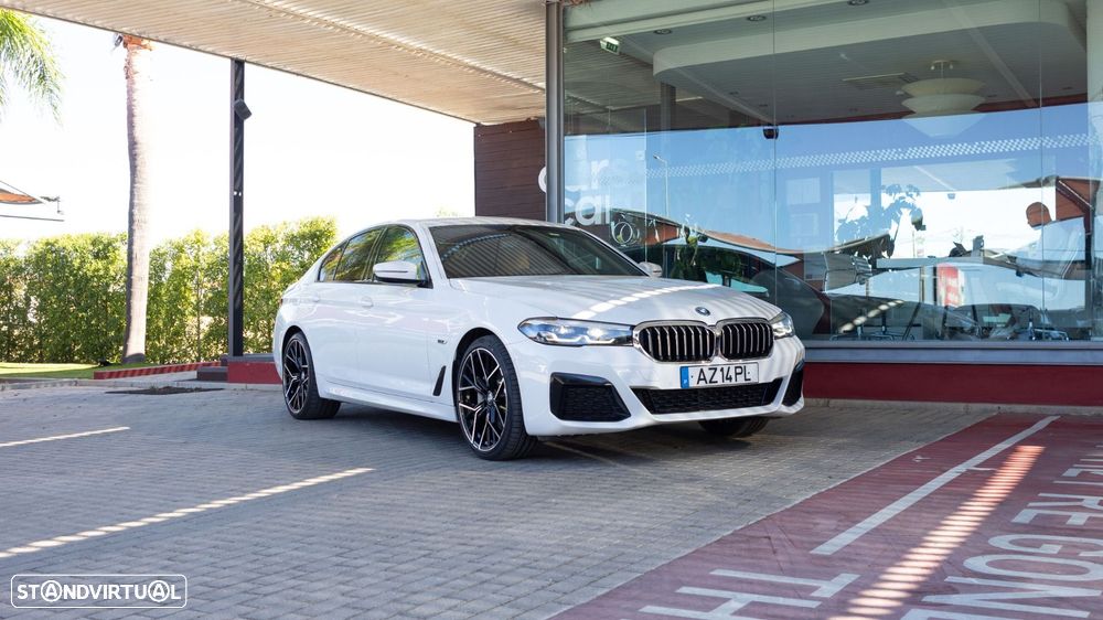 BMW 530 e Pack M - 3