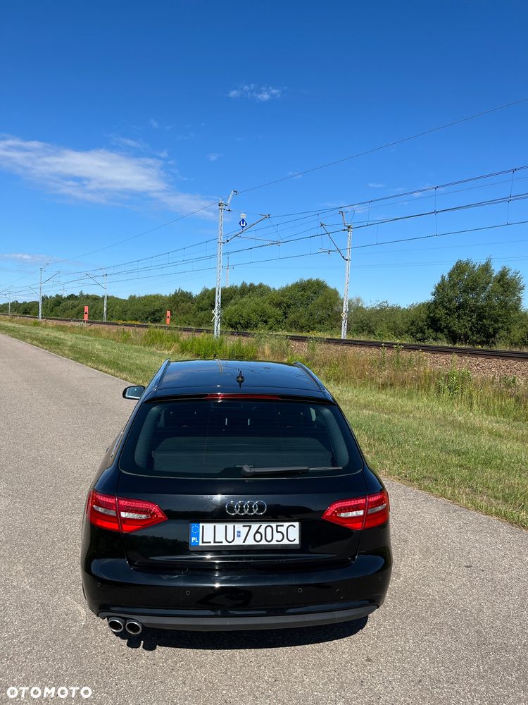 Audi A4 Avant 2.0 TDI - 13