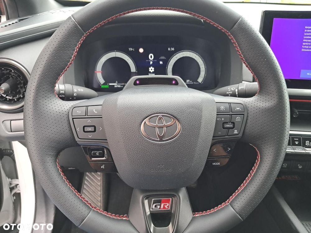 Toyota C-HR - 7