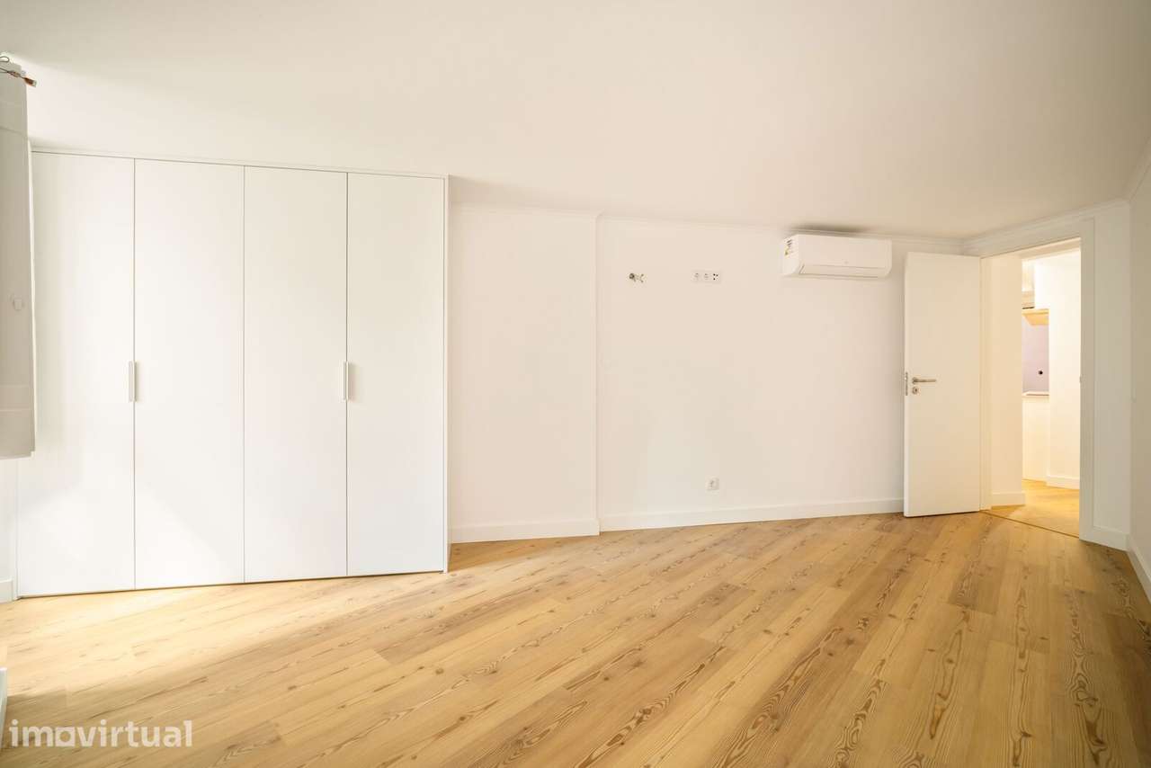 Apartamento T1 remodelado, Príncipe Real, Lisboa - Grande imagem: 4/32