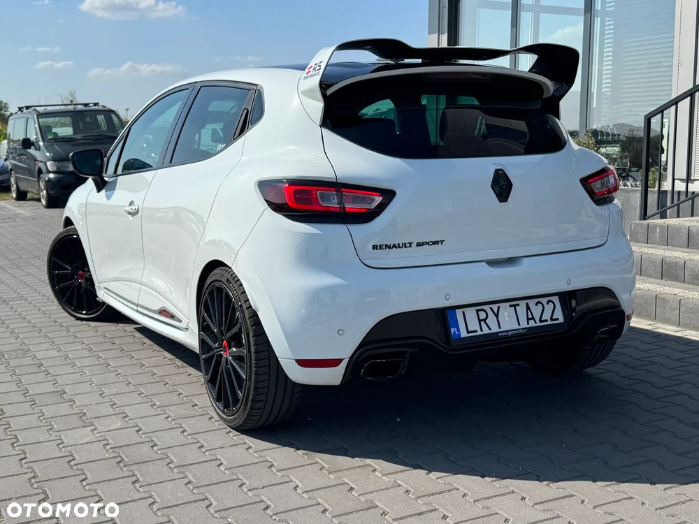 Renault Clio 1.6 R.S.Trophy 220 EDC - 4
