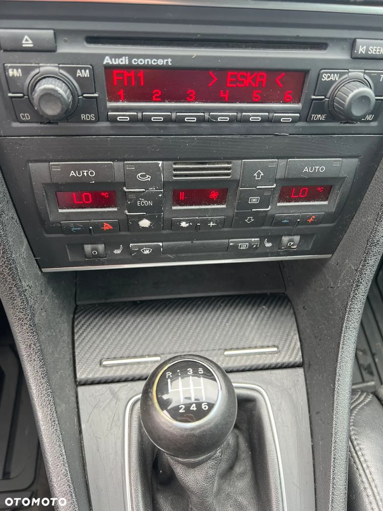 Audi A4 Avant 1.8T - 11