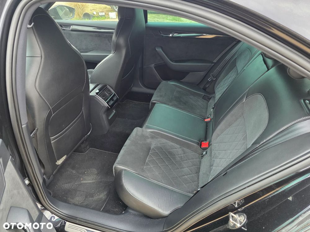 Skoda Superb 2.0 TSI 4x4 Sportline DSG - 6
