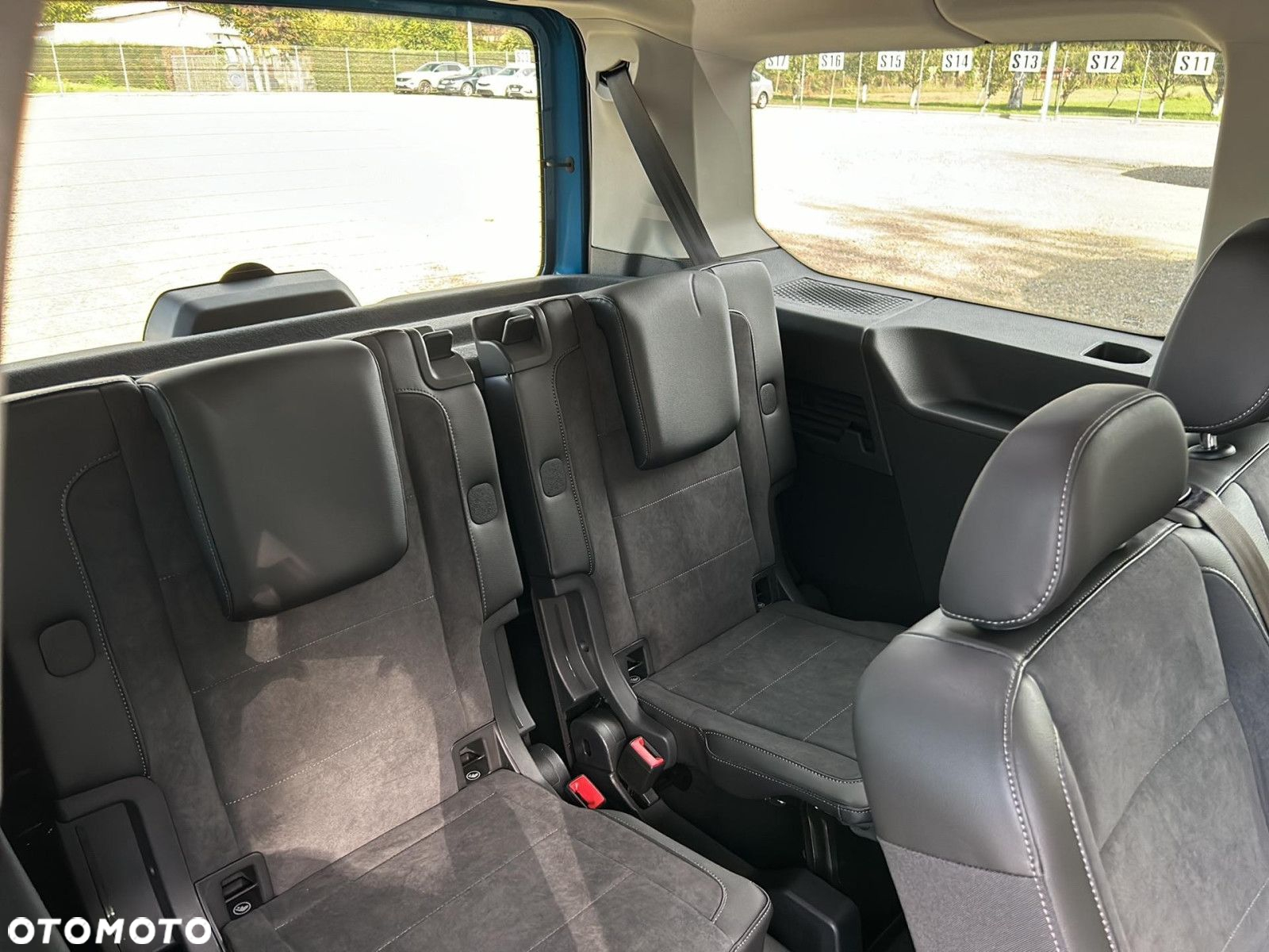 Volkswagen Caddy Maxi 2.0 TDI Style DSG - 21