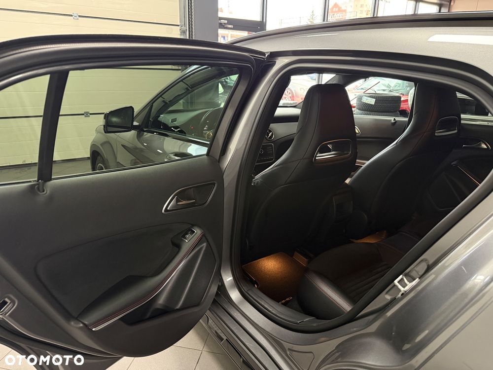 Mercedes-Benz GLA 250 4-Matic - 19