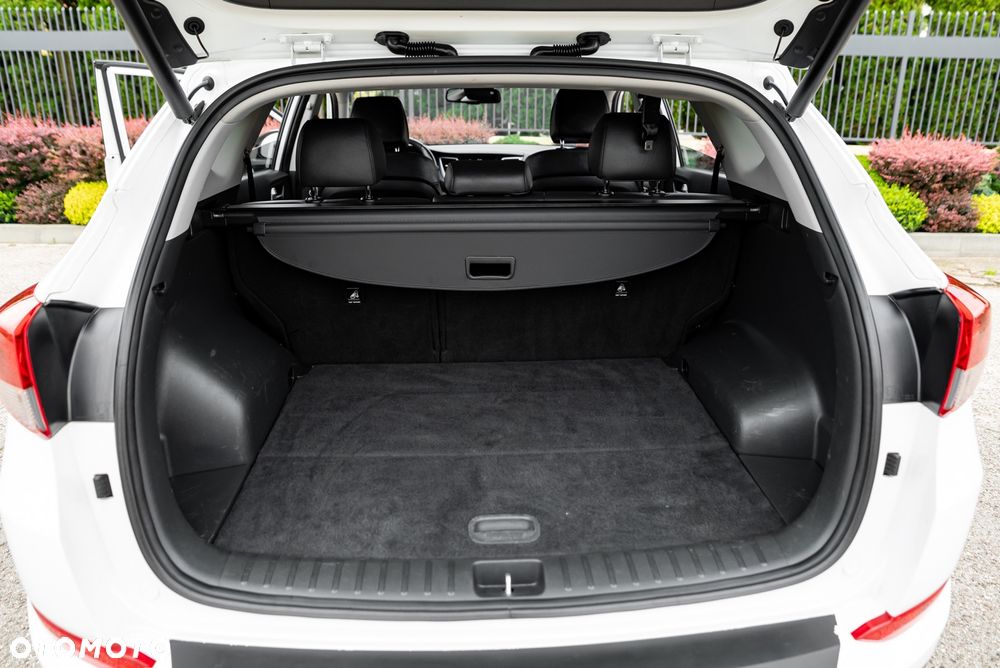 Hyundai Tucson 2.0 CRDi Premium 4WD - 16
