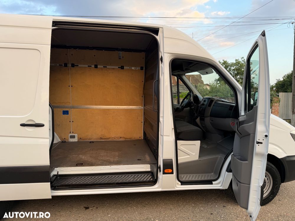 Mercedes-Benz Sprinter - 7